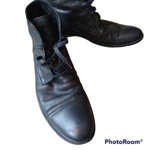 Barney's NY Men's Lace Up Boots Size 8.5